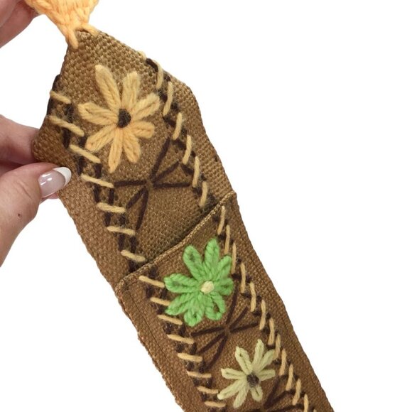 Vtg 70s Burlap Yardstick Holder Pocket Sheath Handmade Decor Floral Embroidered - Picture 5 of 9